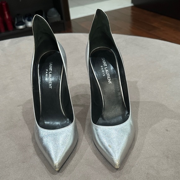 Saint Laurent Metallic Silver Heels - Picture 4 of 4
